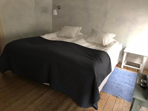 Brunius Bed